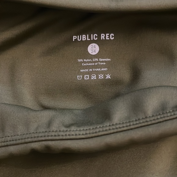 Public Rec workout set - Picture 6 of 9